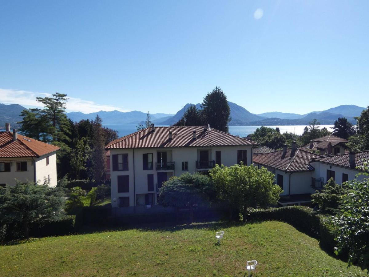 Casa Clivia - 3 Bedroom Apartment With Lake View Stresa Bagian luar foto
