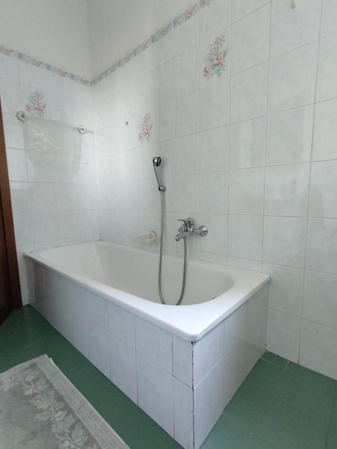 Casa Clivia - 3 Bedroom Apartment With Lake View Stresa Bagian luar foto