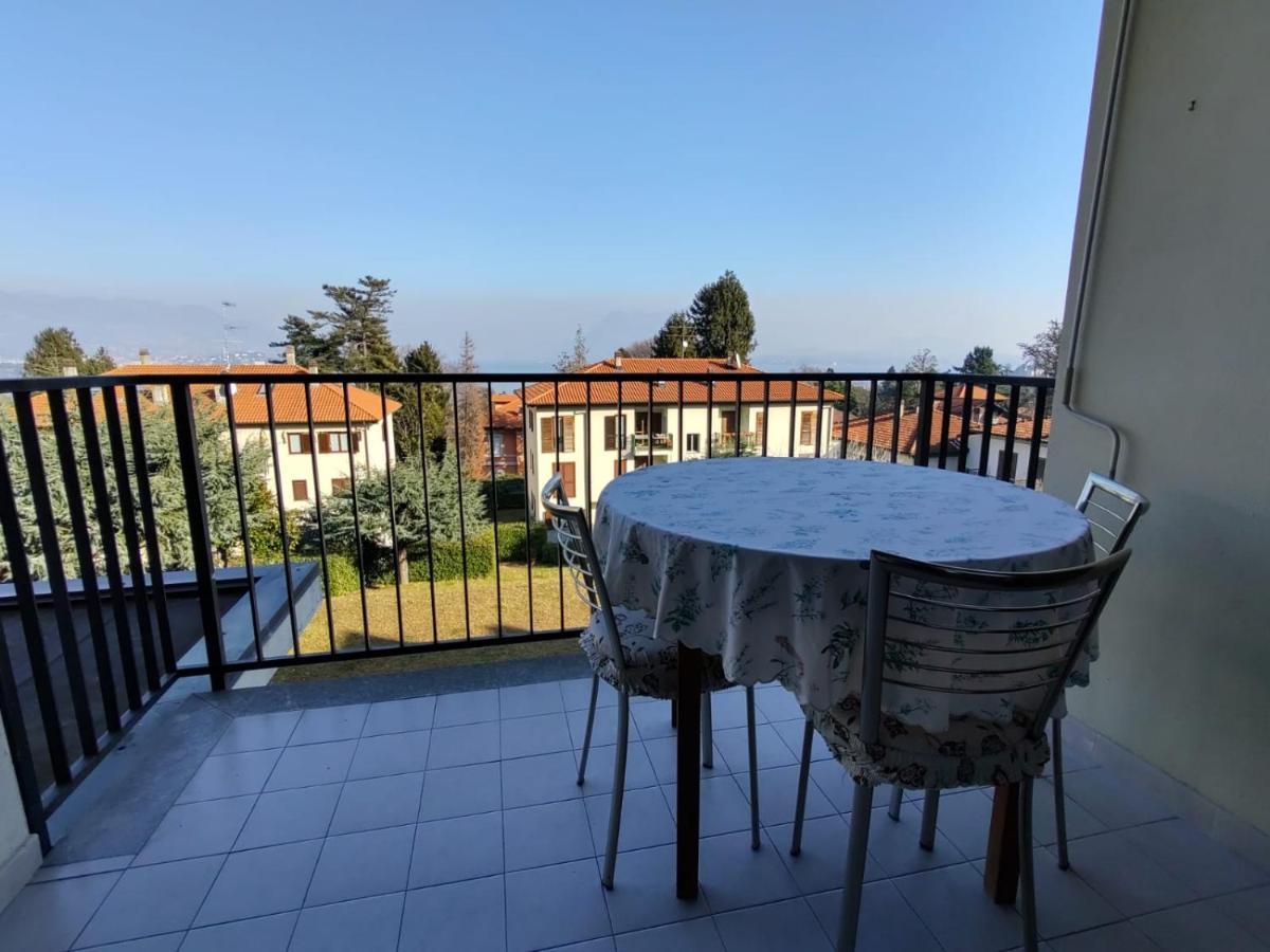 Casa Clivia - 3 Bedroom Apartment With Lake View Stresa Bagian luar foto